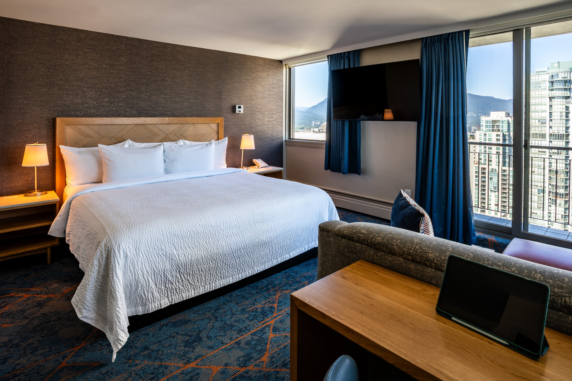 Superior King - view of bed