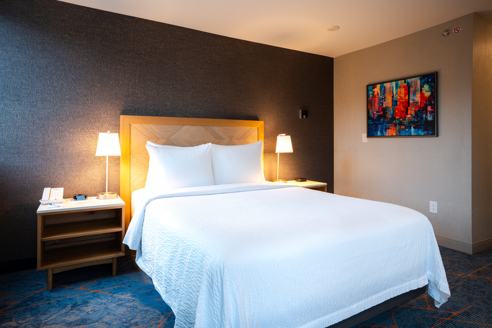 Standard Queen - view of bed