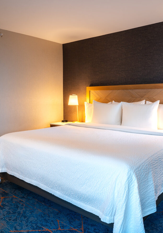 Standard King - bed