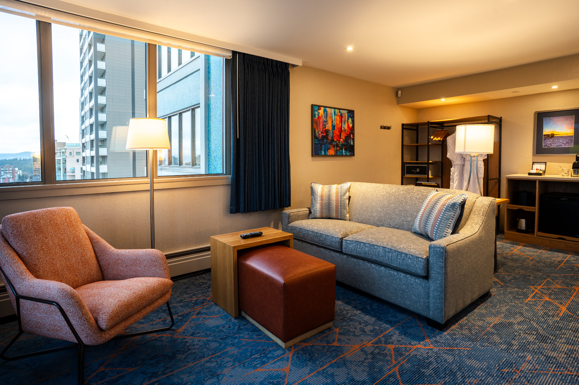 Standard King Plus - sitting area
