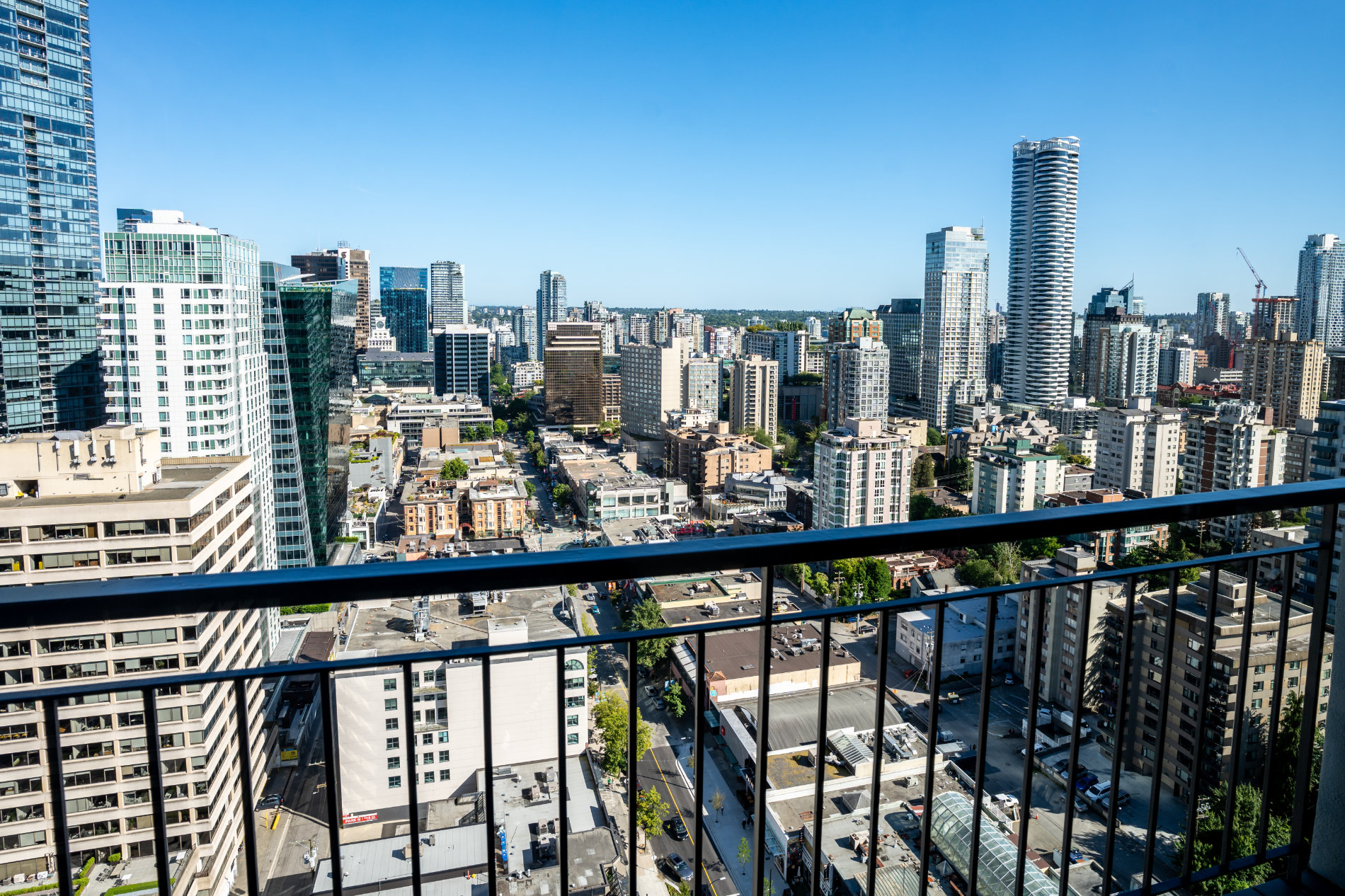 Private Bedroom Suite - balcony view